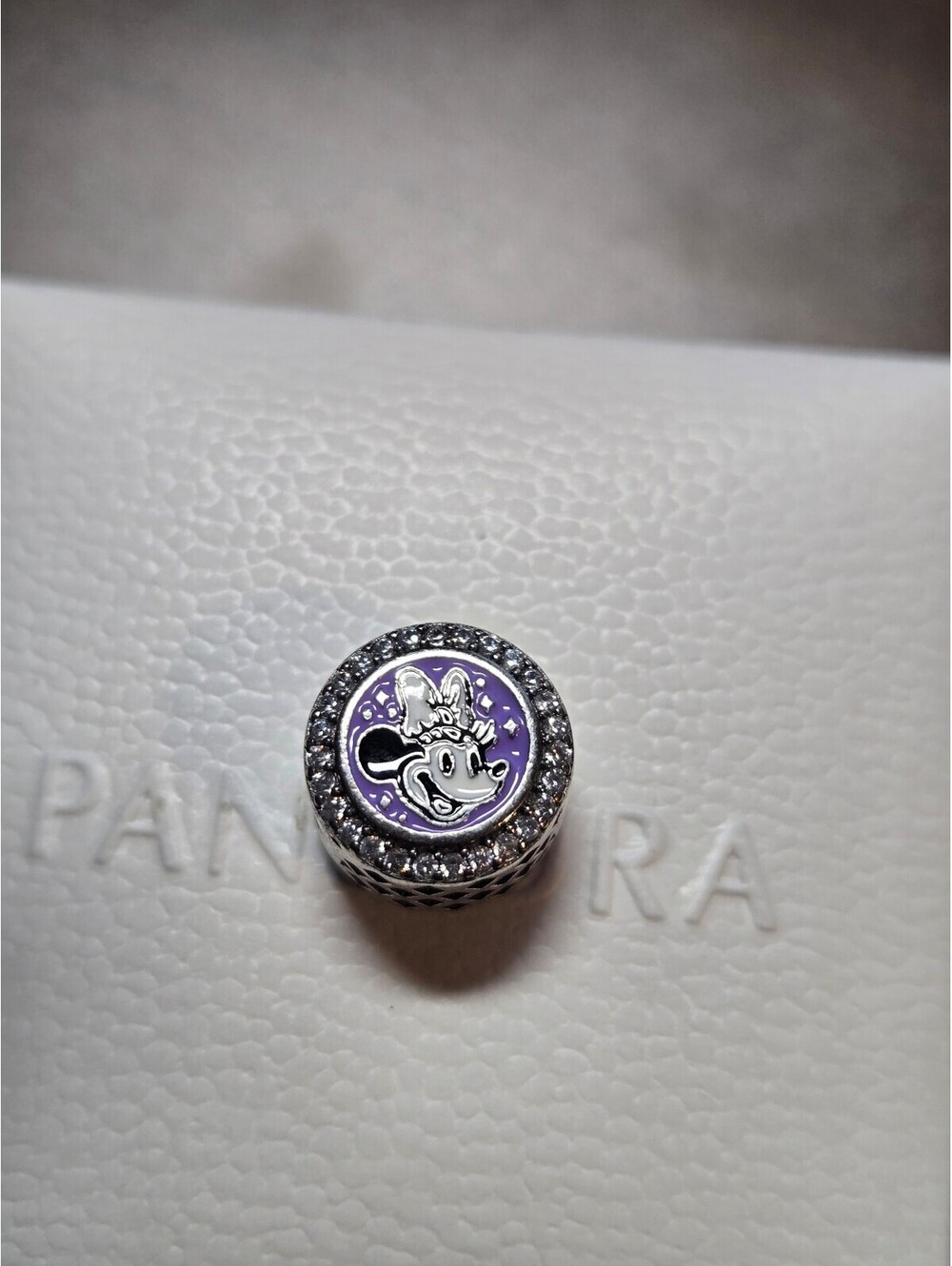 Pandora Disney 100 charm